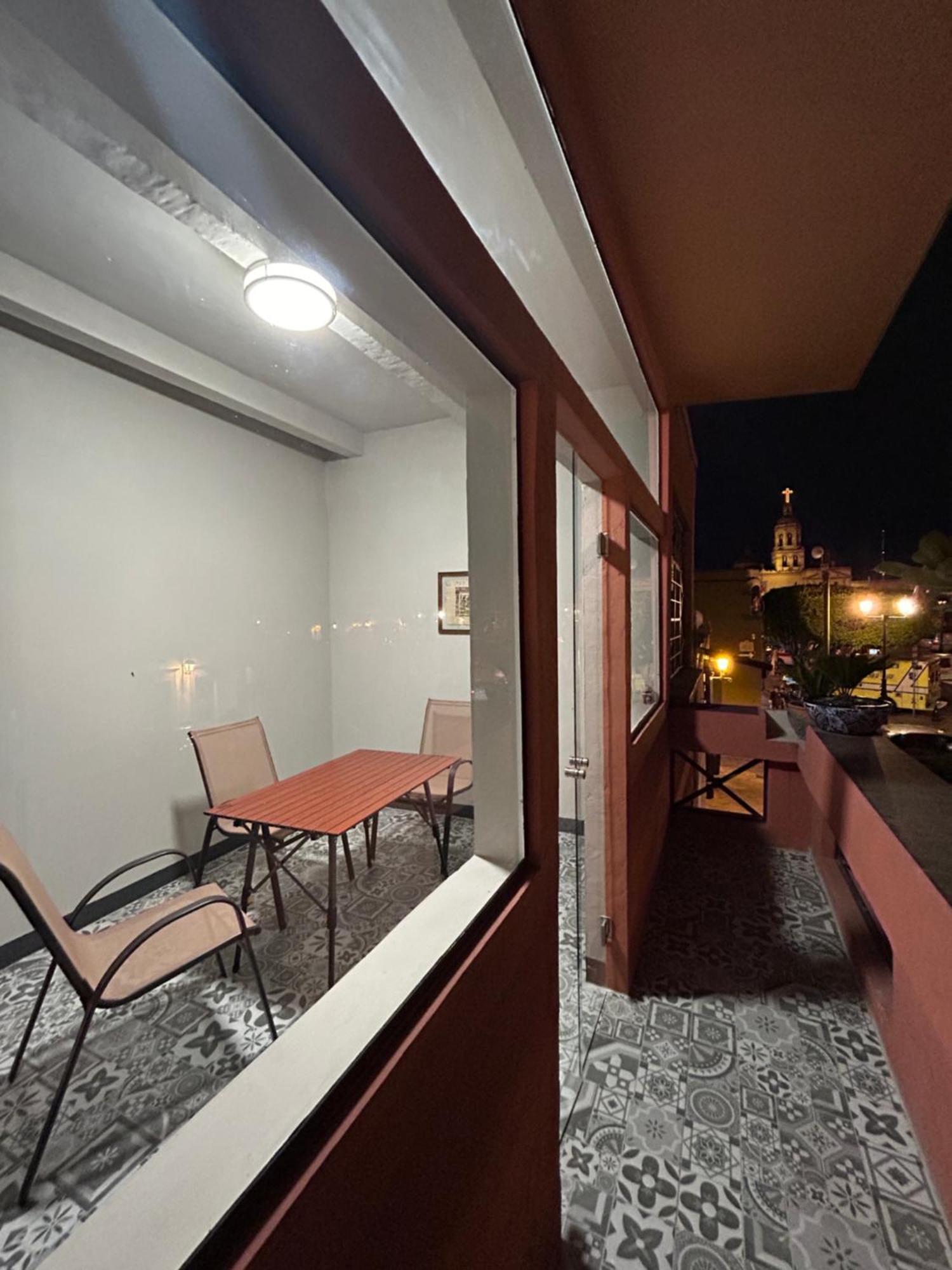 Lolita & Enri, La Mejor Ubicacion Y Vista En El Centro De Queretaro Hotel Exterior photo